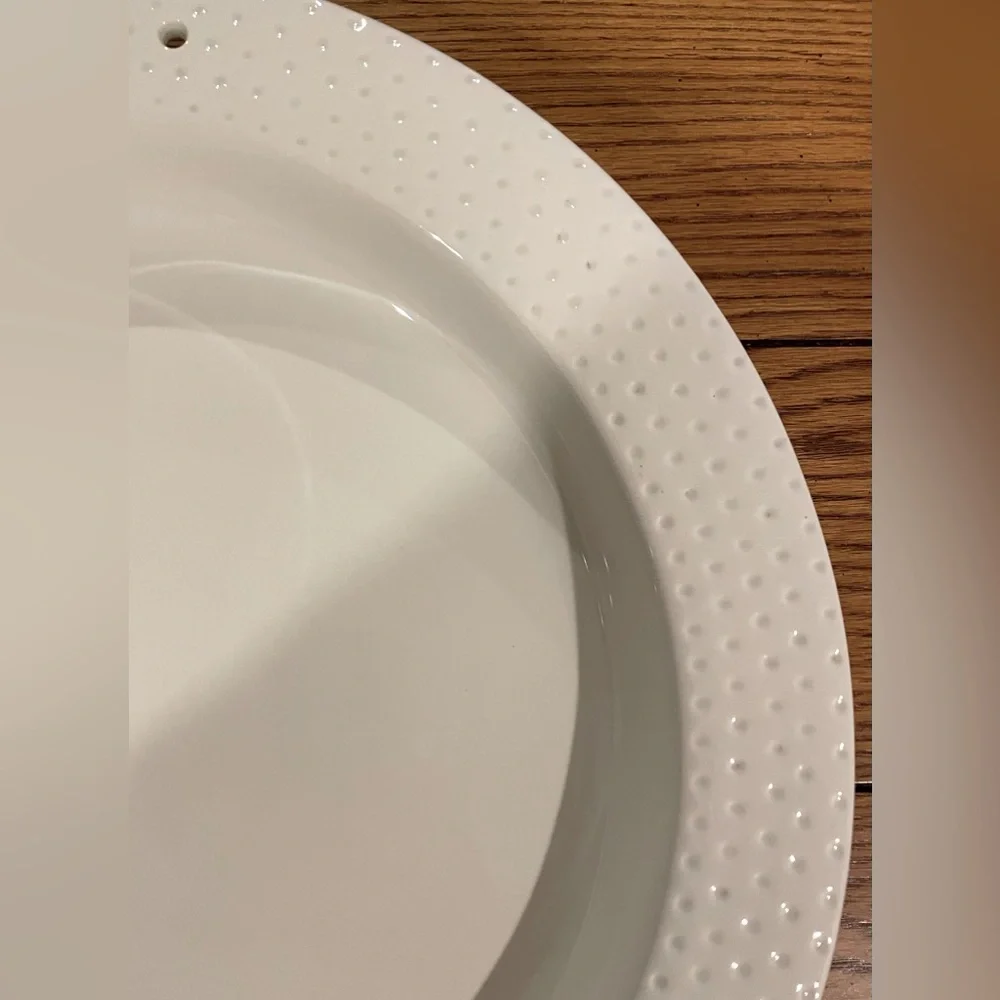 EUC Nora Fleming Retired White Swiss Dot 14.5 inch serving platter - Picture 3 of 6